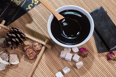 膏滋廠(chǎng)家：為什么春季宜進(jìn)補(bǔ)膏方？